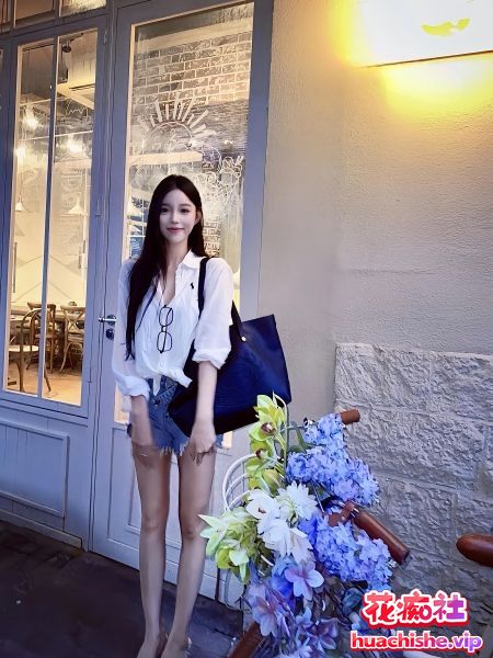 网红leelee（Sam)